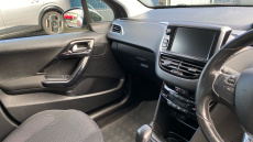 Peugeot 208 1.2 PureTech 82 Tech Edition 5dr [Start Stop] Petrol Hatchback